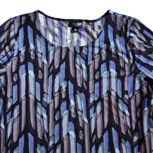 East 5th Multicolor Geometric Blouse - Picture 3 of 8